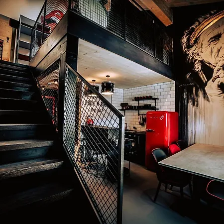 Апартаменты Boutique Old School