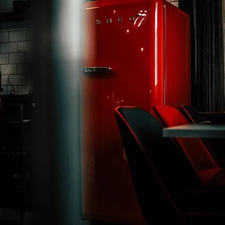 Апартаменты Boutique Old School Зёлль